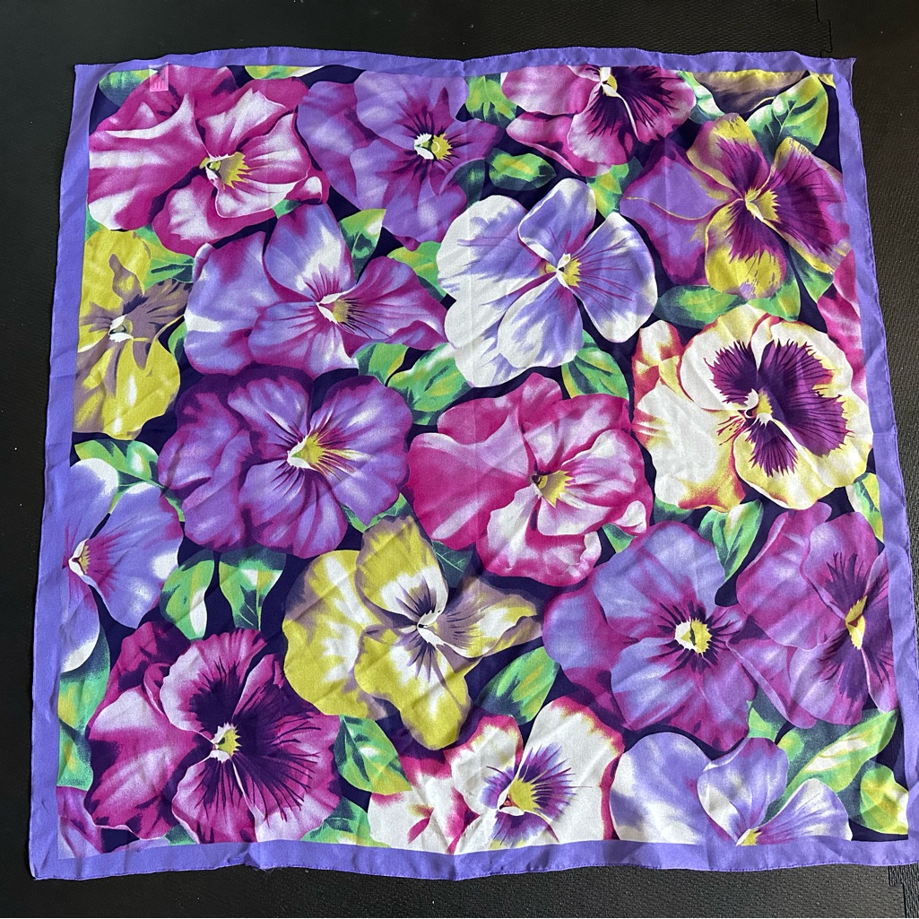 Scarf Flowers  34 X 34